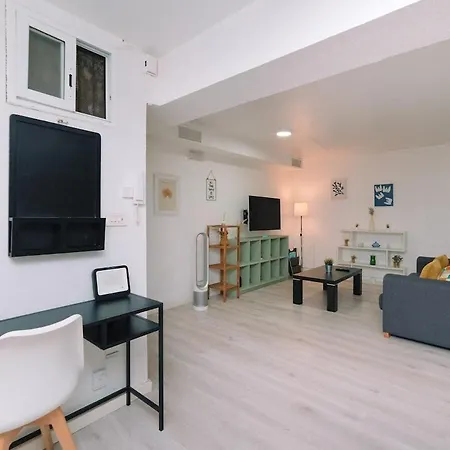 Apartment Acogedor Junto Al Puerto De By