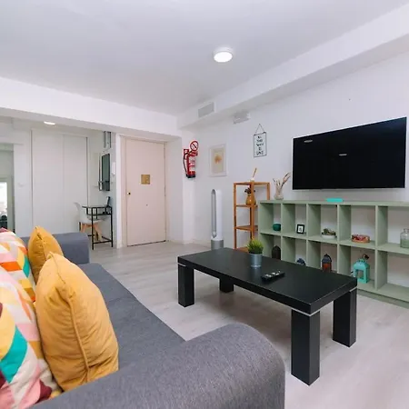 Apartment Acogedor Junto Al Puerto De By *